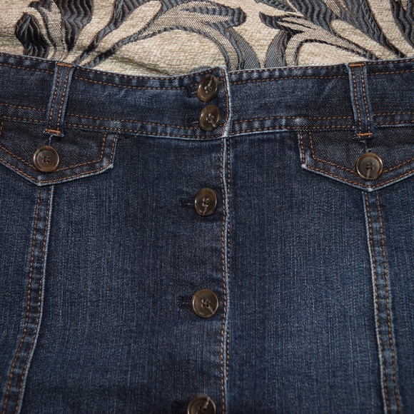 Ann Taylor petite 8 - Picture 3 of 4